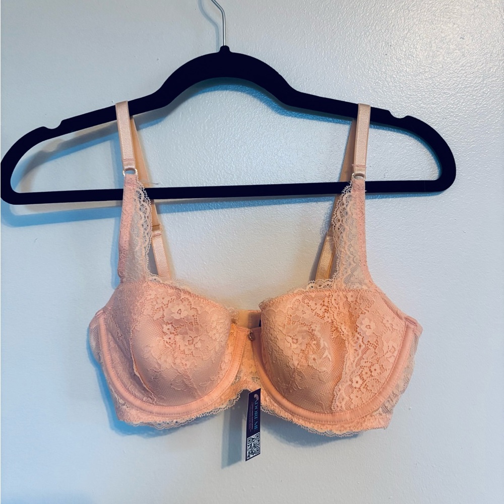 NWT Adore Me lace bra in a pretty peach color, size 34D balcony bra